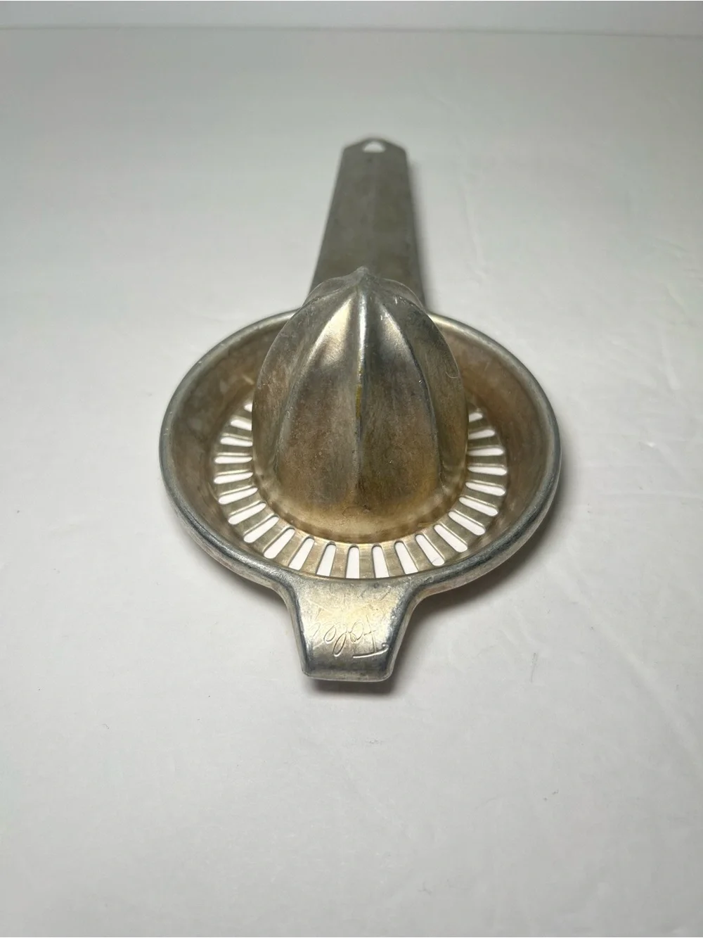 Vintage FOLEY Orange Juice Lemon Citrus Reamer Squeezer Juicer Aluminum Metal